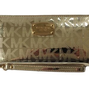 Michael Kors Jet Set Travel Continental Wallet
